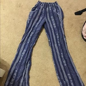 Blue and white casual pants